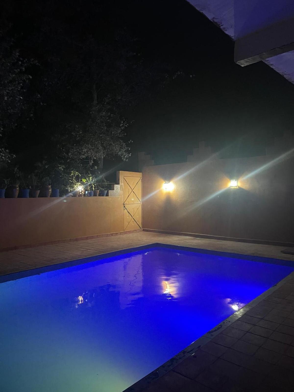 Auberge De La Riviere Du Dades Boumalne 外观 照片